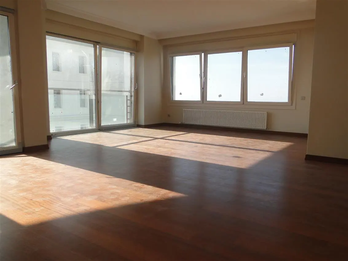 Maltepe Altıntepe Mah. 3+1 90 M2 SATILIK