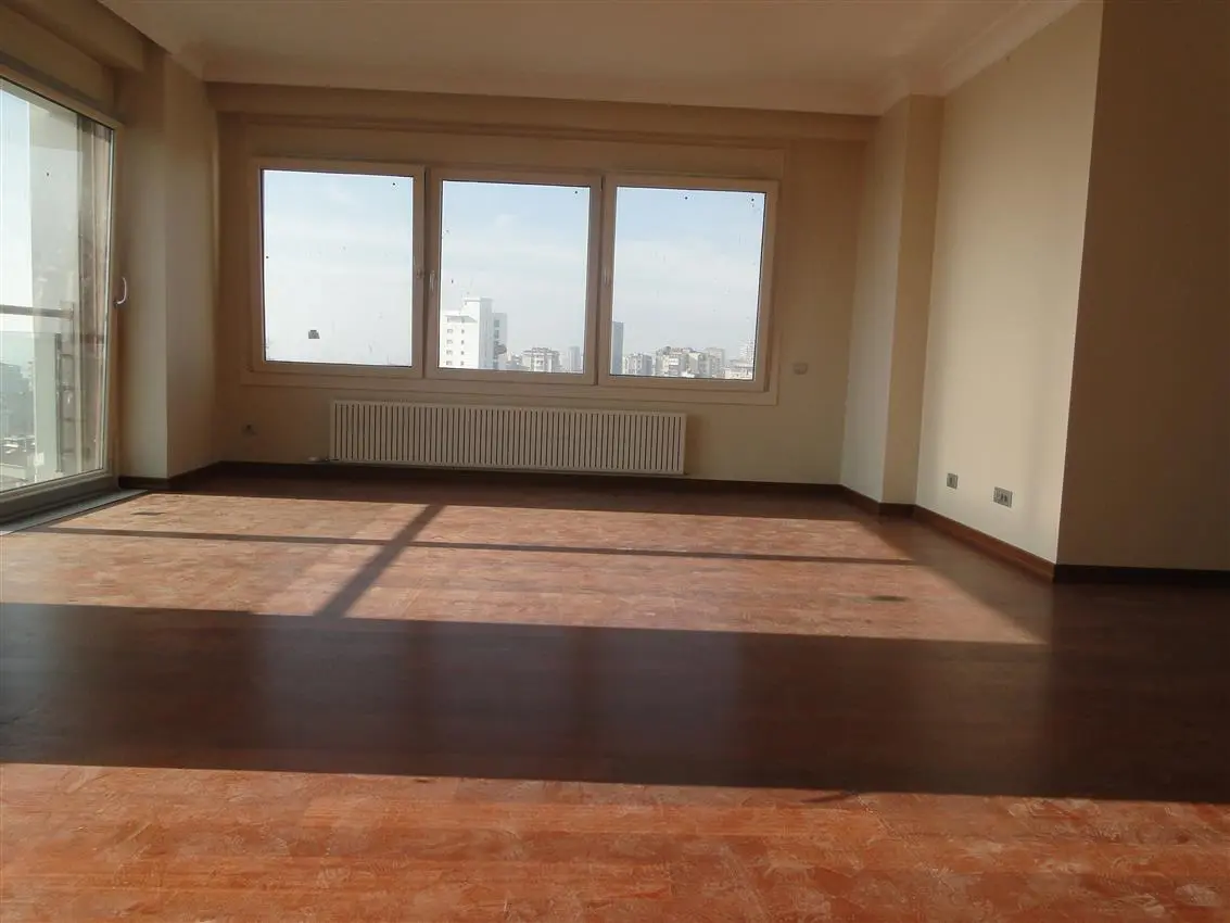 Maltepe Altıntepe Mah. 3+1 90 M2 SATILIK