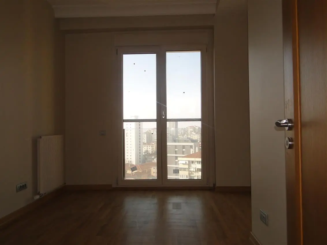 Maltepe Altıntepe Mah. 3+1 90 M2 SATILIK