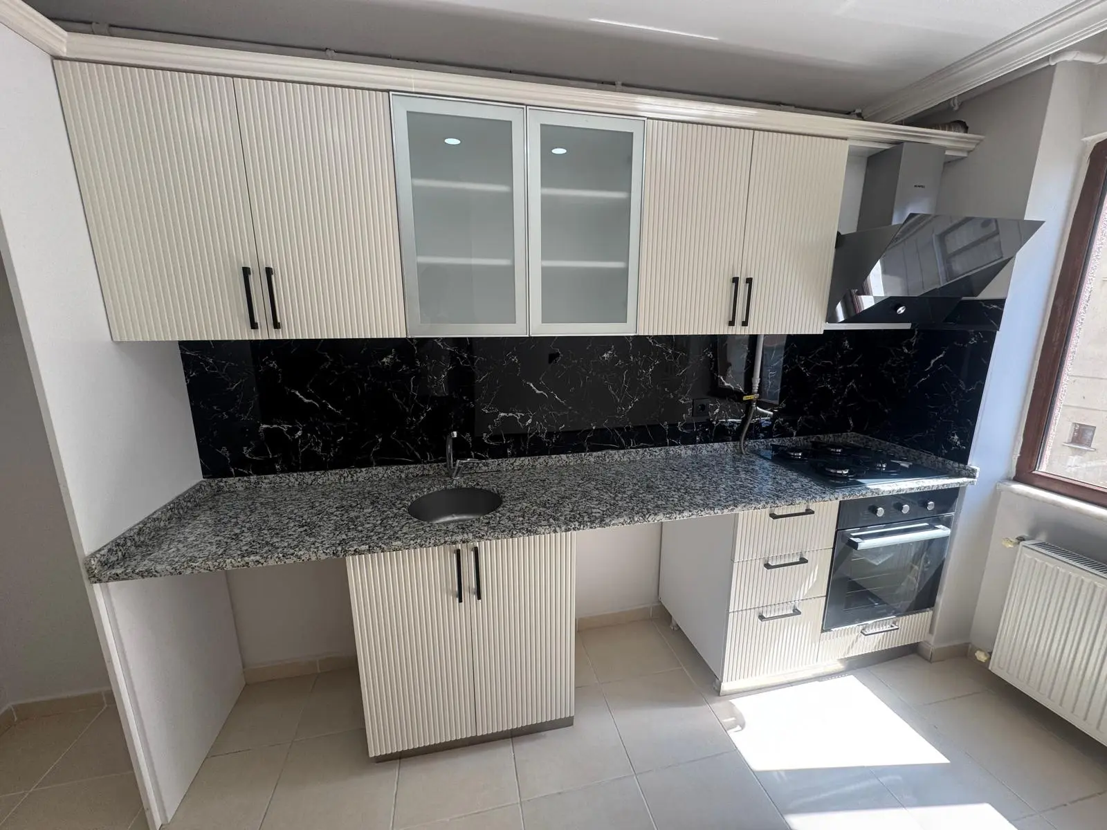Maltepe Altıntepe Mah. 3+1 100 M2 SATILIK