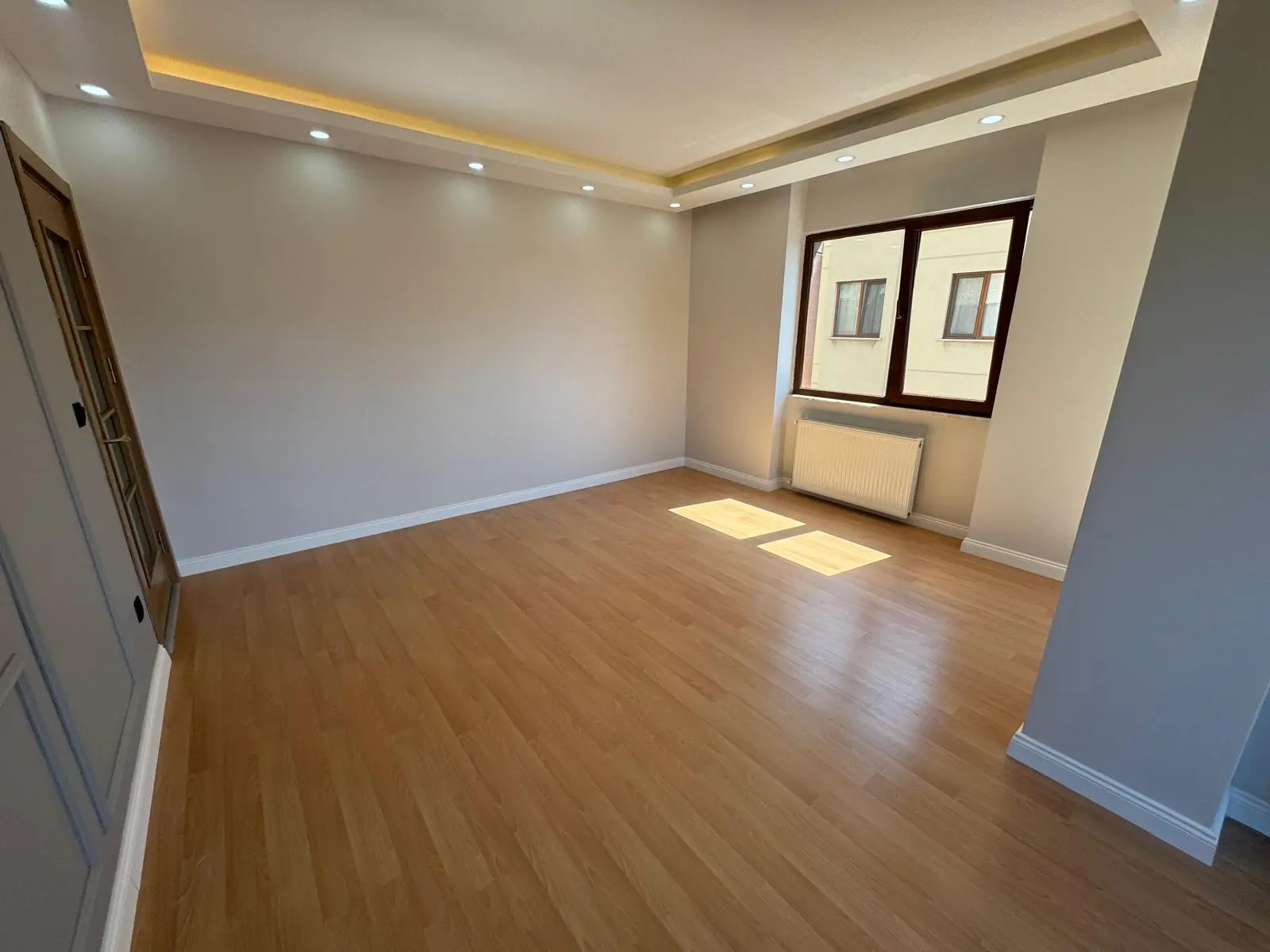Maltepe Altıntepe Mah. 3+1 100 M2 SATILIK